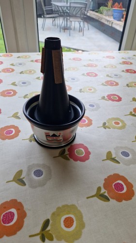 Denis wick adjustable cup - wick, mute